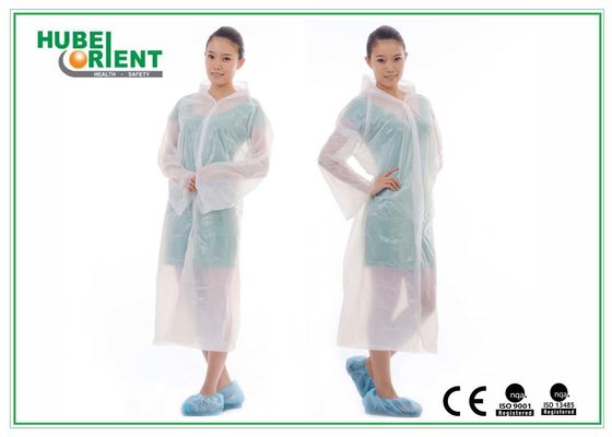 Embossed 0.017mm Thick Polyethylene Disposable White Lab Coat